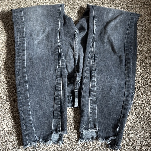 Vervet Amber Mid-Rise Ankle Skinny Uneven Panel Jeans - Picture 4 of 5